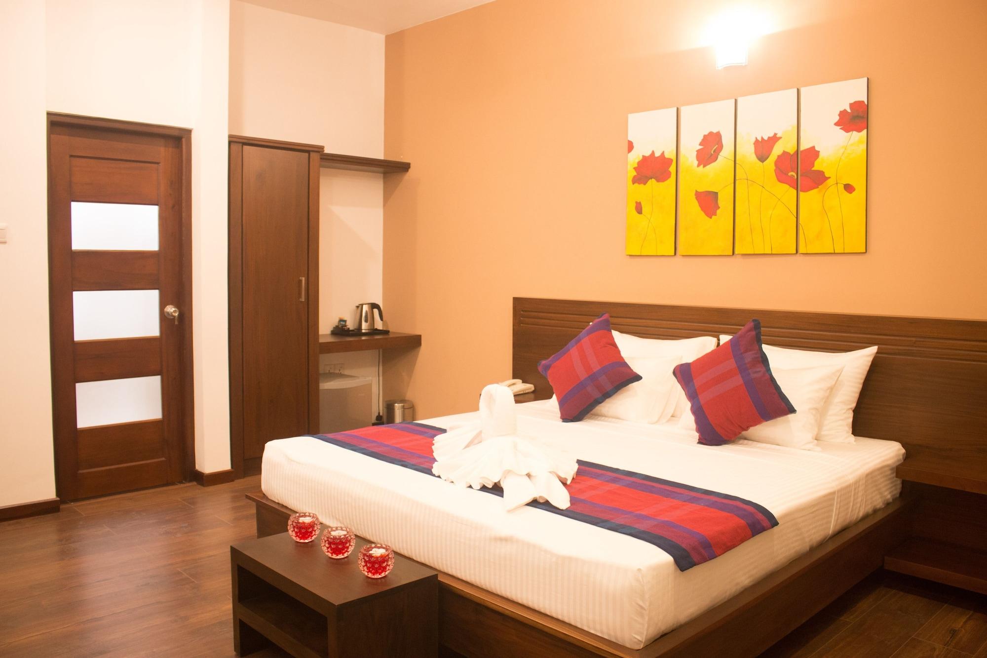 The Suite 262 Negombo Luaran gambar